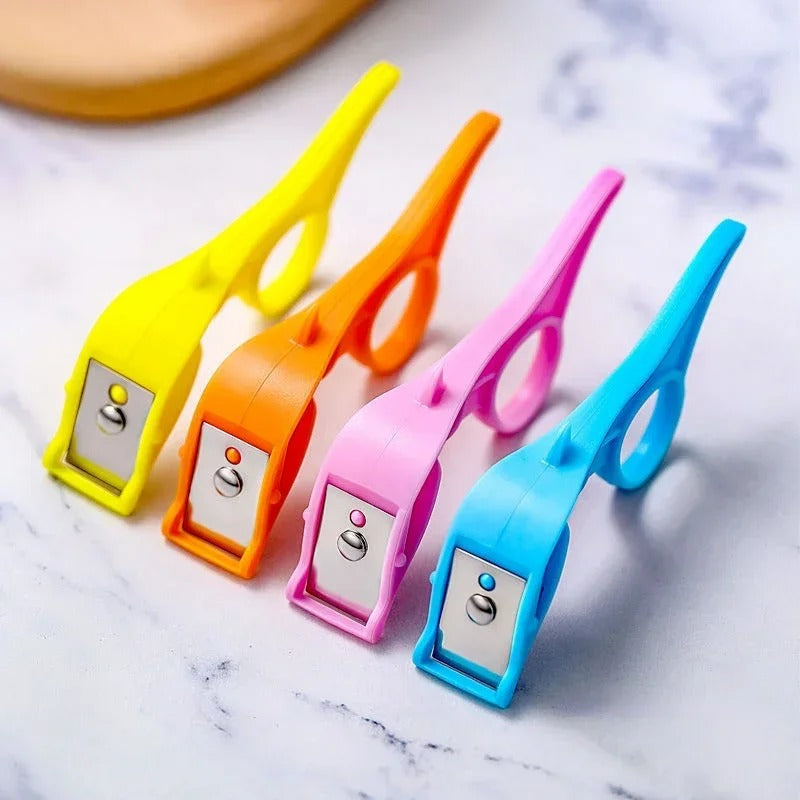 eplucheur trois couleurs poser